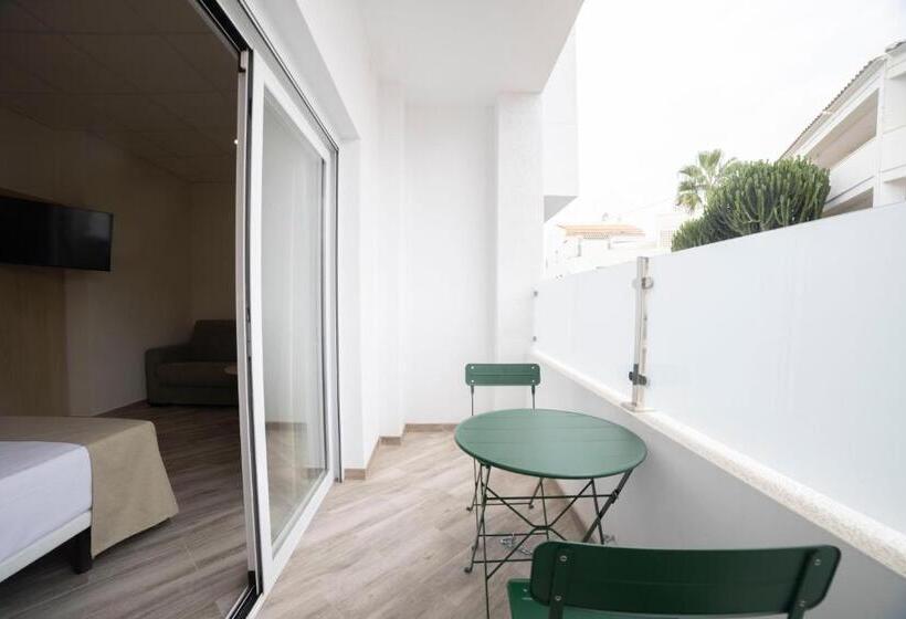 اتاق استاندارد با تراس, Hostal Altea Karma