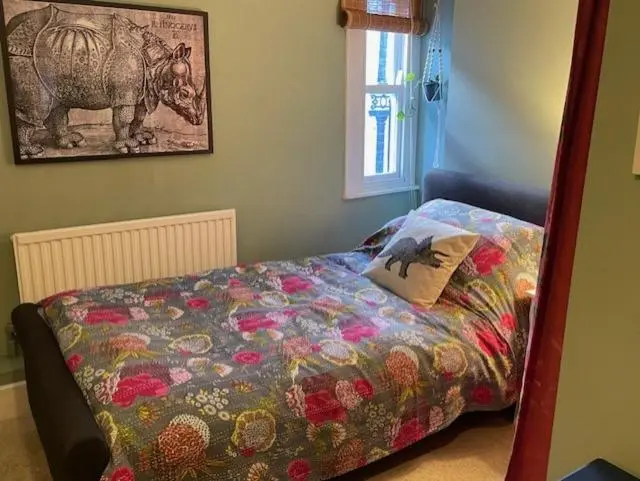 デラックスルーム, The Totnes Guest House. Upstairs At Zappa S
