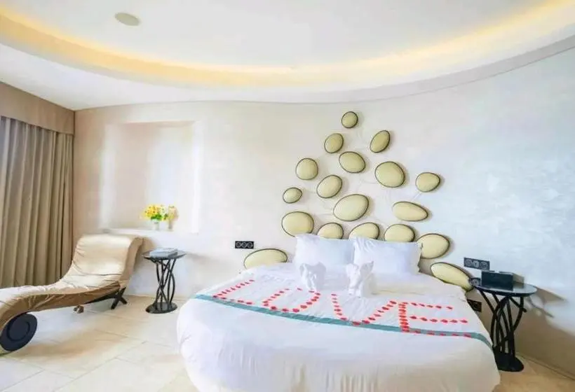 キングサイズベッドのスタンダードルーム, Sanya Romantic Journey Sea Resort & Spa