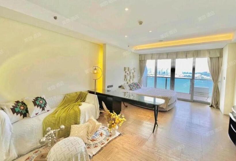 חדר לארבעה סטנדרטי עם מרפסת, Sanya Romantic Journey Sea Resort & Spa