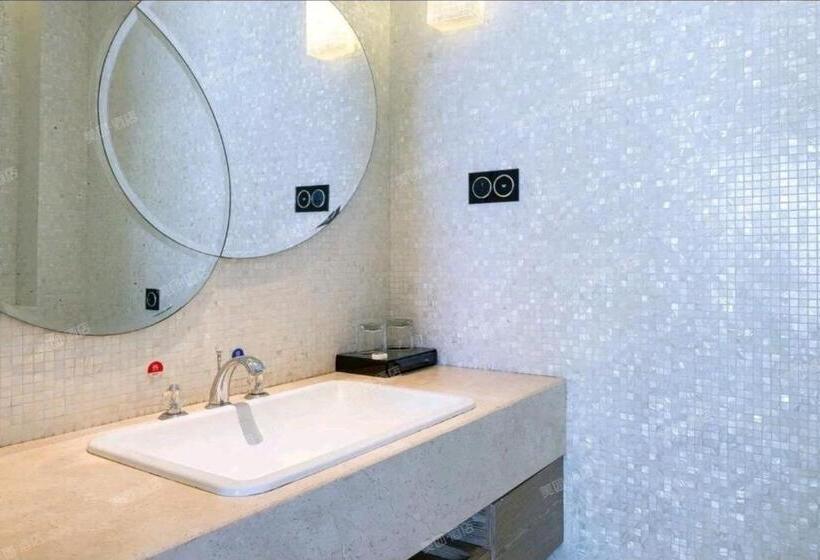 חדר סטנדרט לארבעה נוף לים, Sanya Romantic Journey Sea Resort & Spa