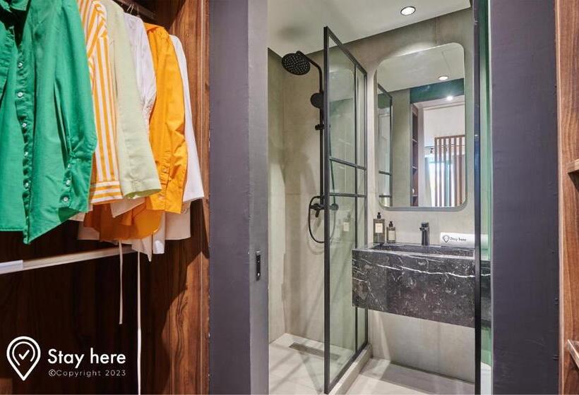 带1个卧室的带阳台的公寓, Stayhere Cil