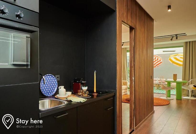 带1个卧室的带阳台的公寓, Stayhere Cil