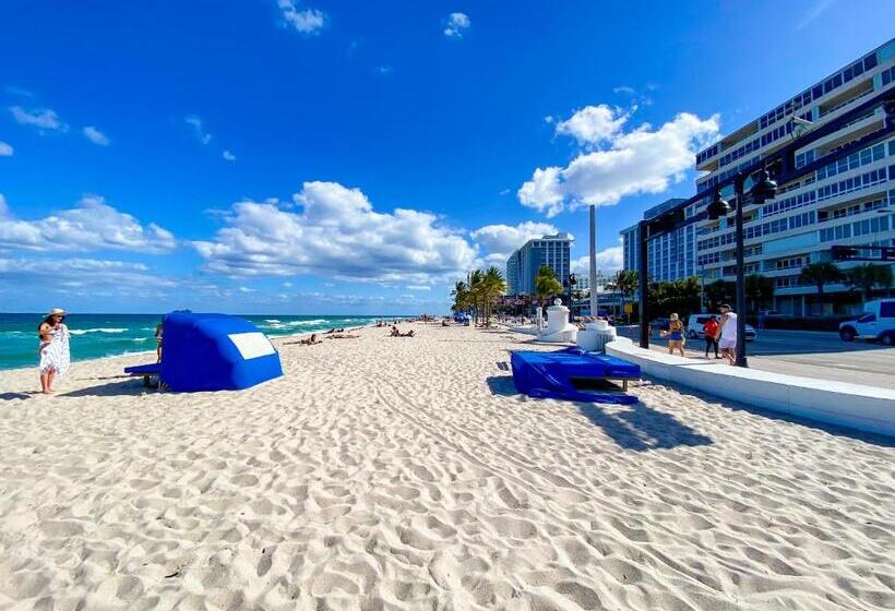 جناح غرفتين نوم, W Residences Fort Lauderdale Luxury Suites Across From Fort Lauderdale Beach