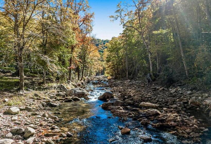 شقة 3 غرف, Wagon Gap Trail: Lodge Lórien