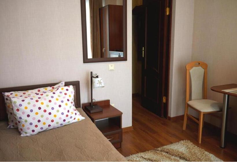 Chambre Standard Individuelle, вілла синевір