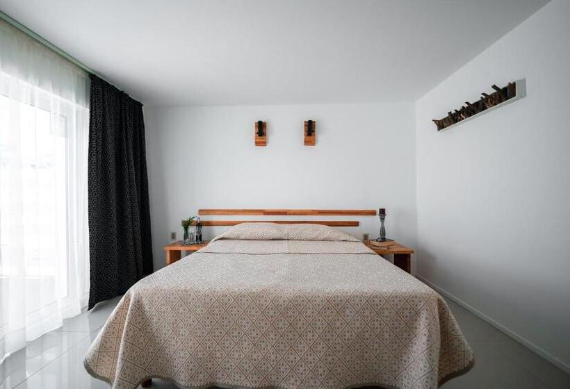 Номер Стандарт, Baraka   Posada