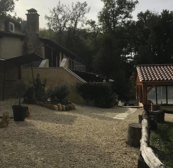 غرفة قياسية, B&b Perles De Montfort