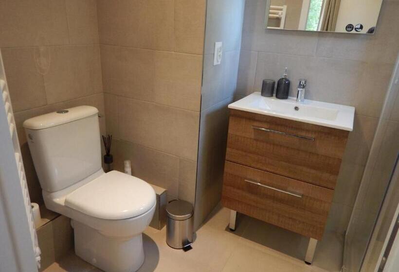 غرفة قياسية, B&b Perles De Montfort