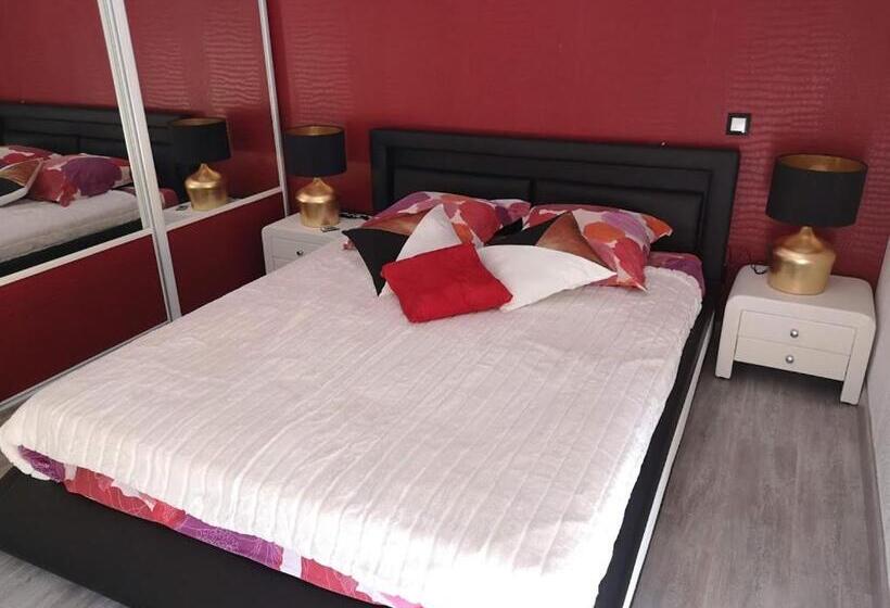 اتاق استاندارد با بالکن, Chambre La Palmeraie Village Naturiste