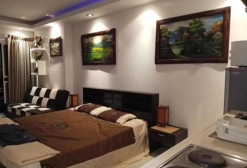 Студио Стандарт с Балконом, Apartments Sea View Wongamat Privacy Condo