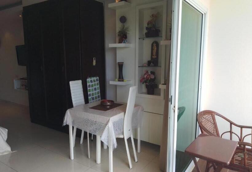 Estudio Standart com Balcão, Apartments Sea View Wongamat Privacy Condo
