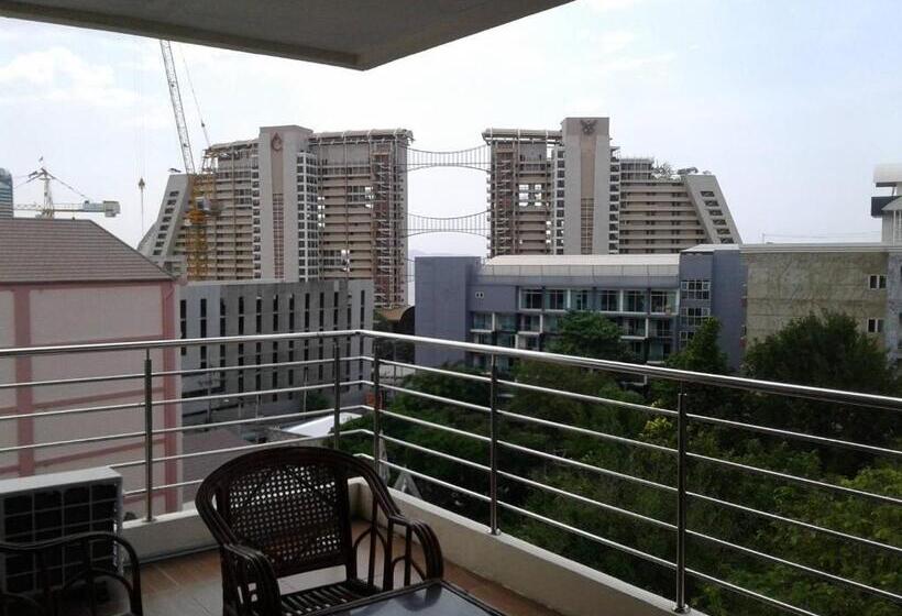 Quarto standart com varanda, Apartments Sea View Wongamat Privacy Condo