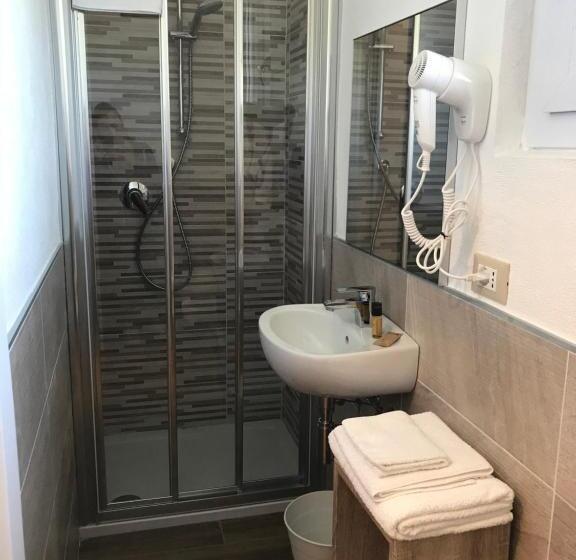 חדר סטנדרט יחיד, Cambogia