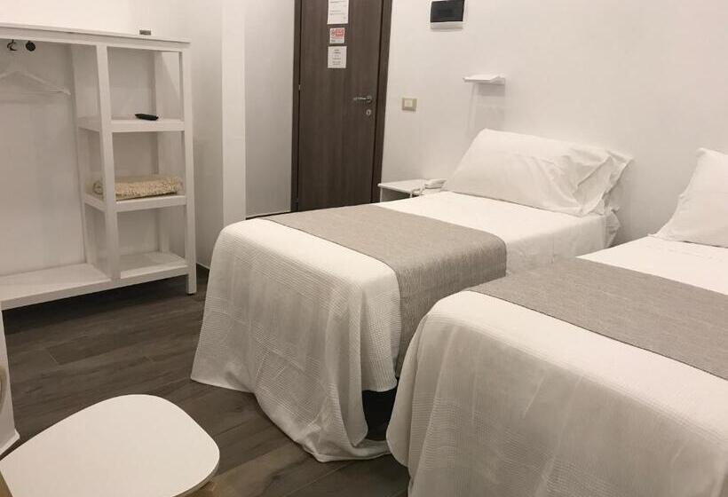 חדר סטנדרט, Cambogia