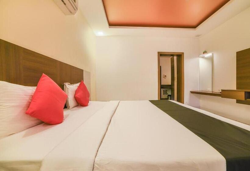 三人经典房间, Collection O Bp Resort Ecr