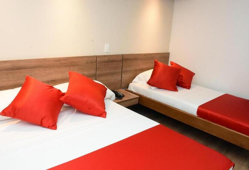 패밀리 룸, El Lago 1