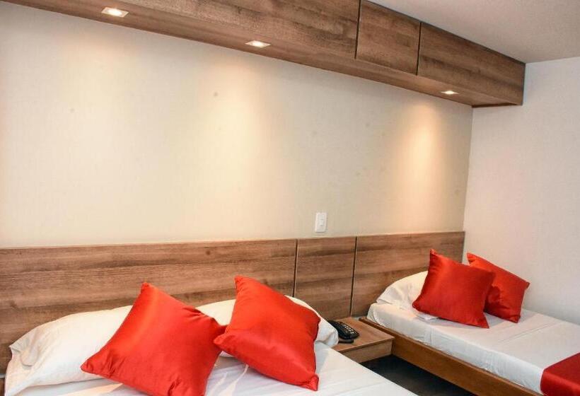 패밀리 룸, El Lago 1