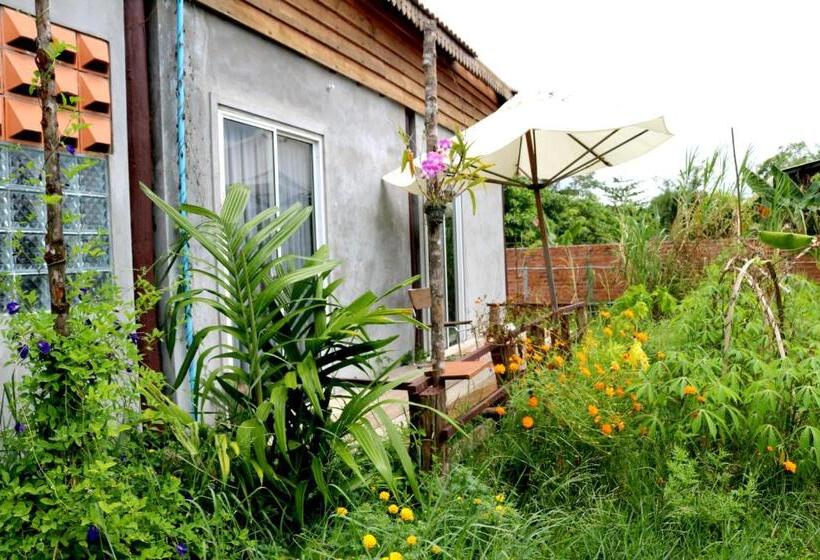 ファミリールーム, Urban Farmhouse