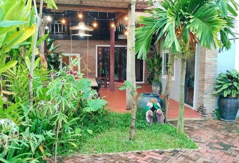 חדר סטנדרט לשלושה, Urban Farmhouse