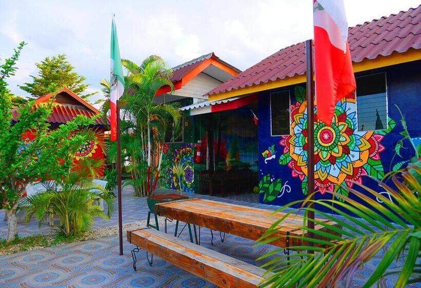 Семейный Номер, Mexican Resortlampang