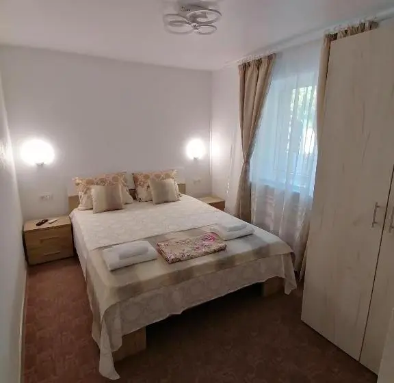 ２ベッドルームアパートメント, Apartament ștefi