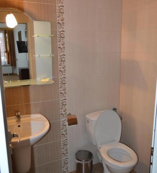 经济型三人房间, Baba Dora Guesthouse