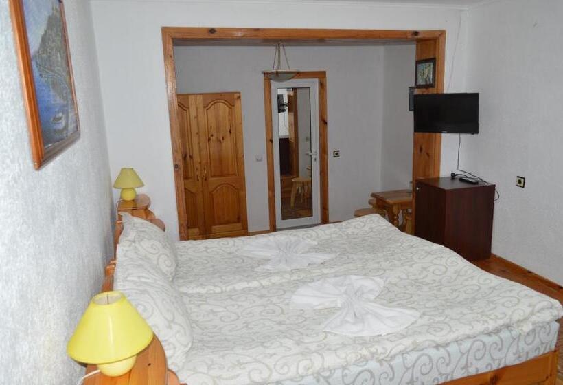 经济型三人房间, Baba Dora Guesthouse