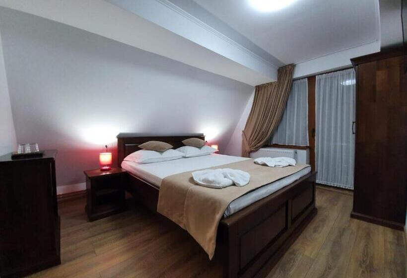 Номер Стандарт с Балконом, Cabana Rares