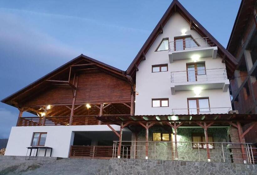 Дом 1 Спальня, Cabana Rares