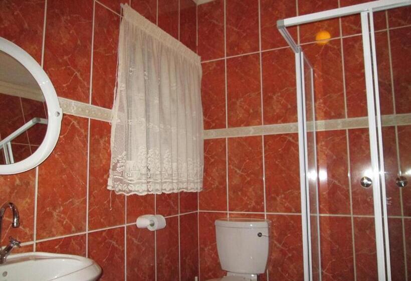 컴포트 트리플 룸, Mgh Guest House Klerksdorp