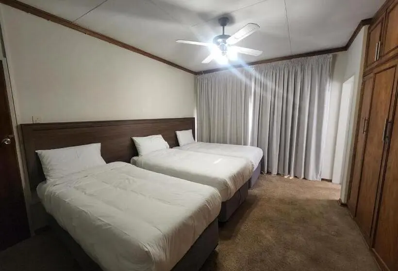 デラックストリプルルーム, Mgh Guest House Klerksdorp