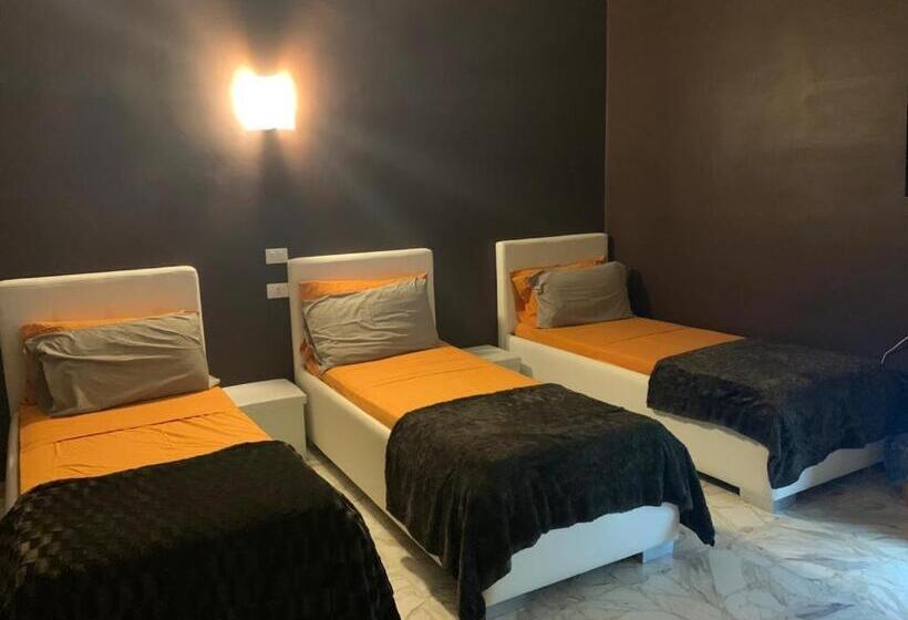 חדר סטנדרט לשלושה, Mo  Affittacamere Tavola Calda Caffetteria