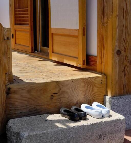 Номер Стандарт, Siwoowadang