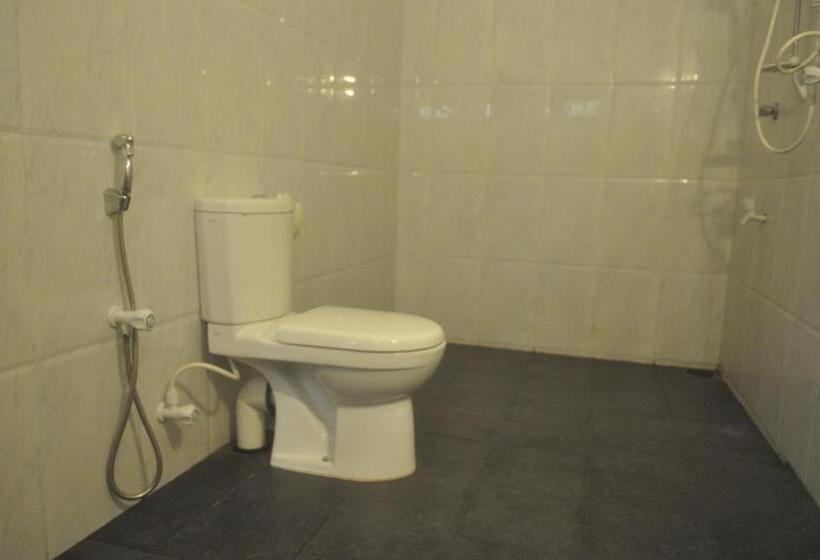 デラックスルーム, Sun And Surf Rest