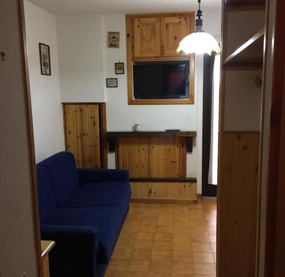 شقة غرفة واحدة, Residence Il Cristallo