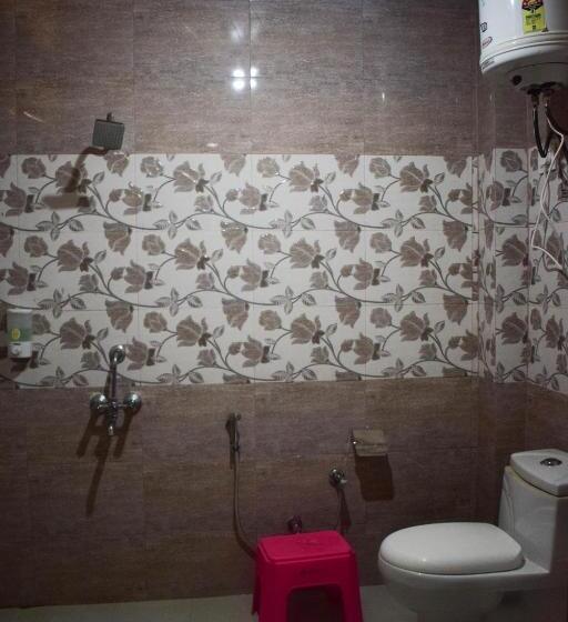 חדר דלוקס, Robinhood Travel Hostel