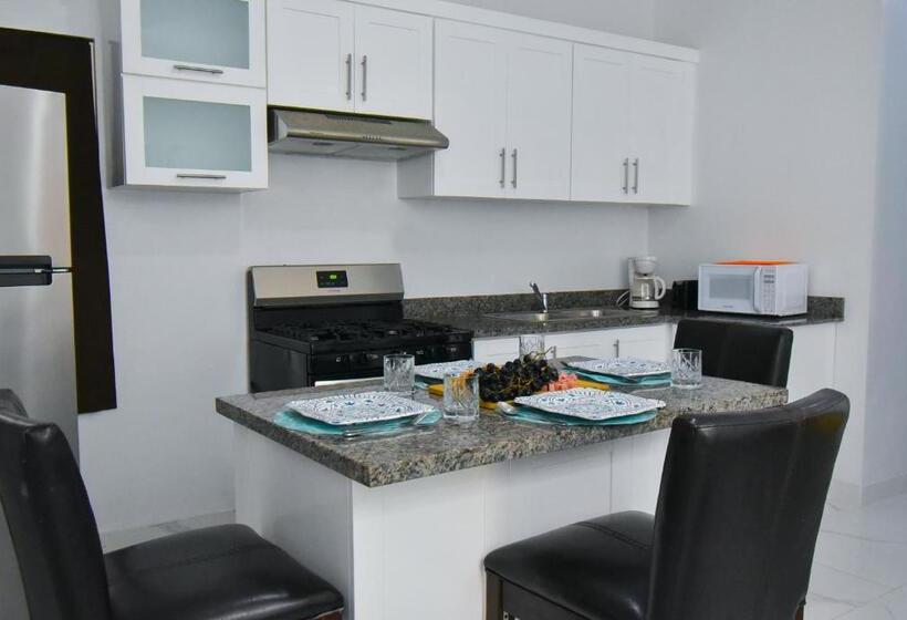 דירת חדר דלוקס, Rosil Place