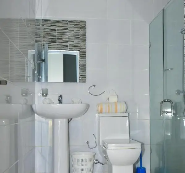 آپارتمان سوپریور 1 خوابه, Rosil Place