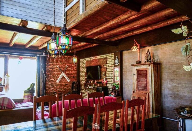 بانگلوی استاندارد, Bangalô House Praia Do Rosa Sc