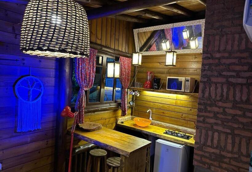 کلبه ییلاقی سوپریور یک خوابه, Bangalô House Praia Do Rosa Sc