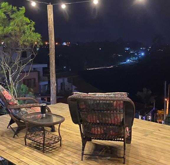 کلبه ییلاقی, Bangalô House Praia Do Rosa Sc