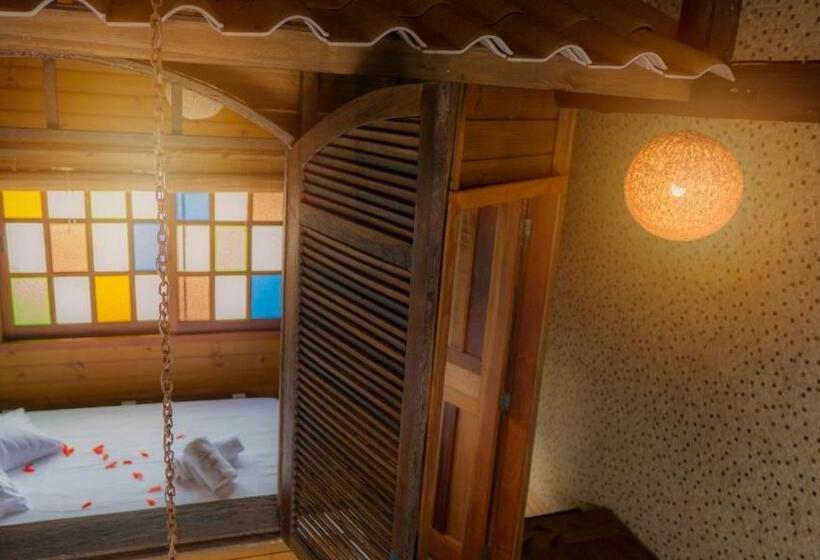 اتاق استاندارد, Bangalô House Praia Do Rosa Sc