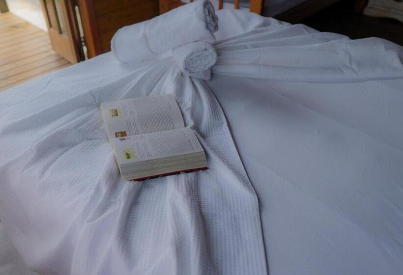 اتاق استاندارد, Bangalô House Praia Do Rosa Sc