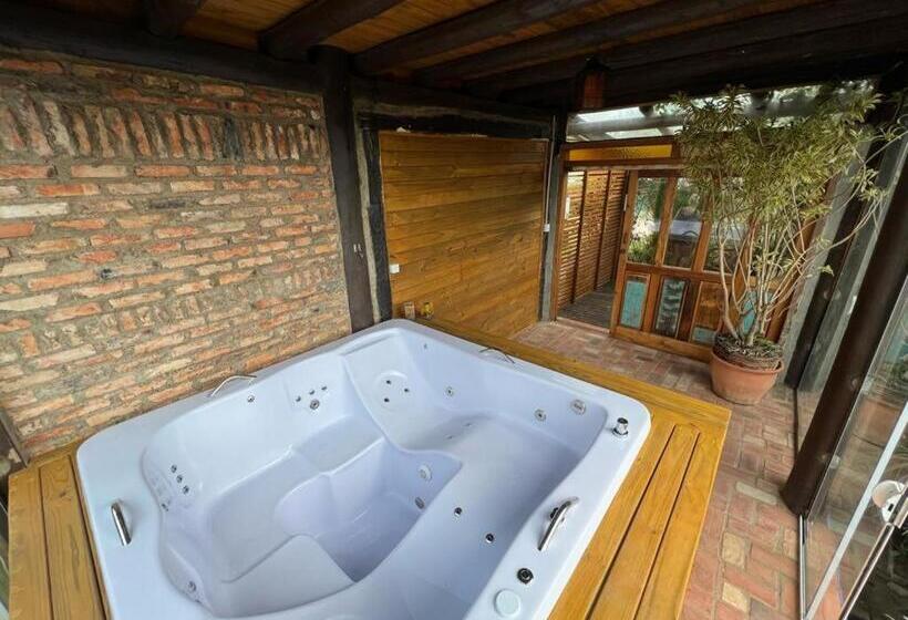 اتاق استاندارد, Bangalô House Praia Do Rosa Sc