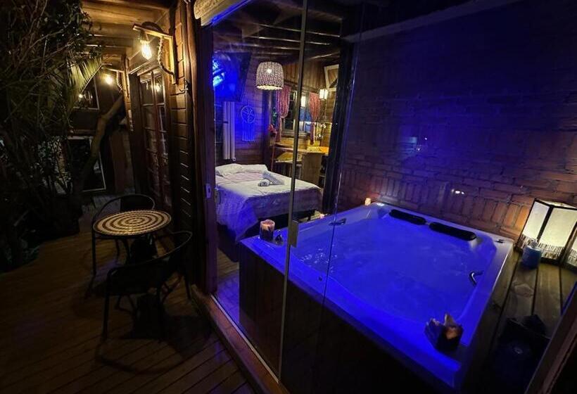 کلبه ییلاقی سوپریور یک خوابه, Bangalô House Praia Do Rosa Sc