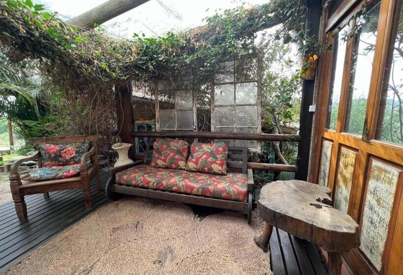 اتاق استاندارد, Bangalô House Praia Do Rosa Sc