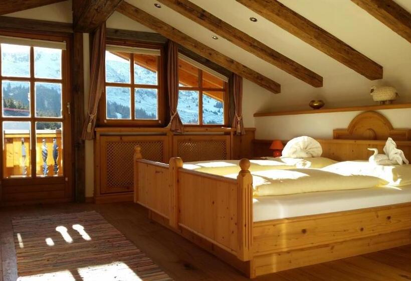 سوئیت با بالکن, Gasthof Ochsalm