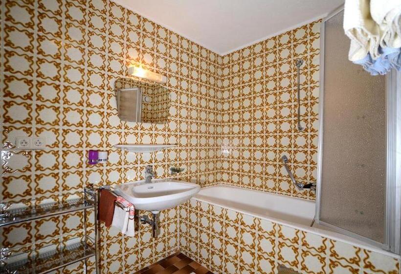 Апартаменты 2 Спальни с Балконом, Gästehaus Riml