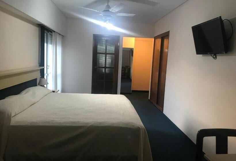 스탠다드 룸, Coliseo